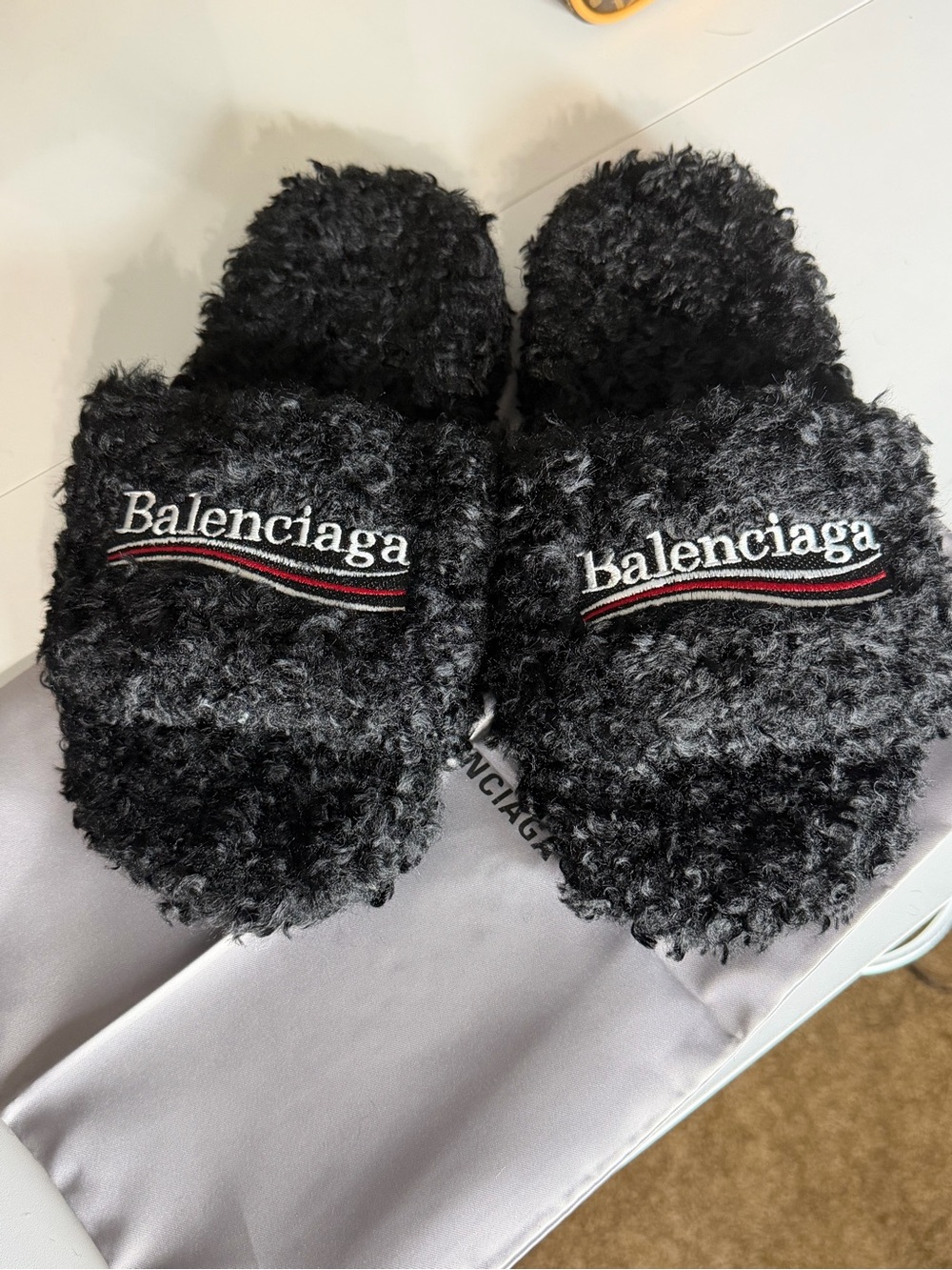 Black Plush Curly Slides fashion inspired